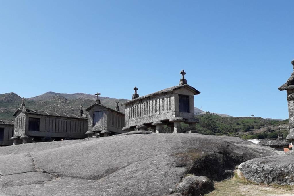 Villa Moinho Do Ribeirinho, Renovado Vintage Campos de Sa Esterno foto